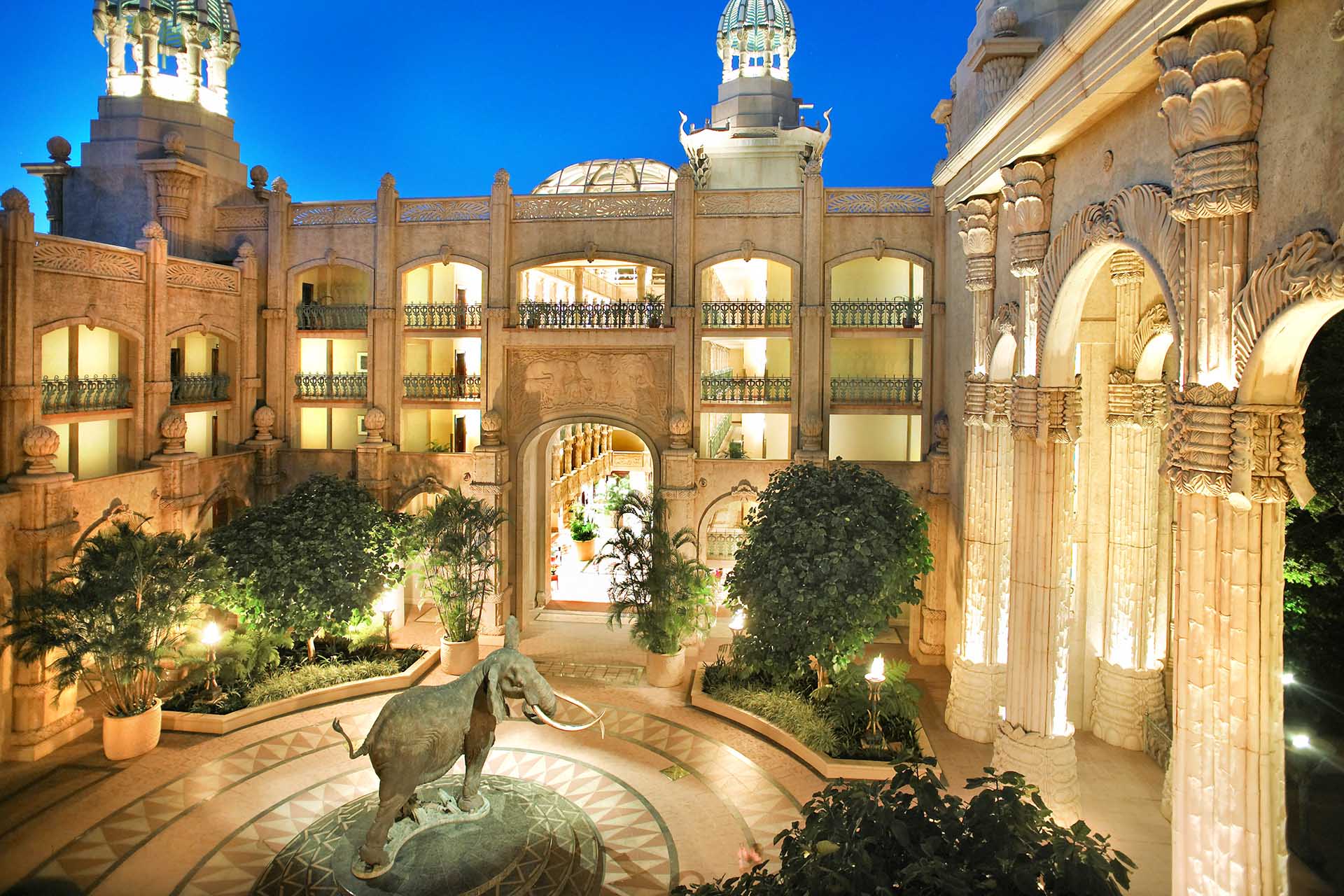 A Guide to Sun City Resort, The Palace of the Lost City
